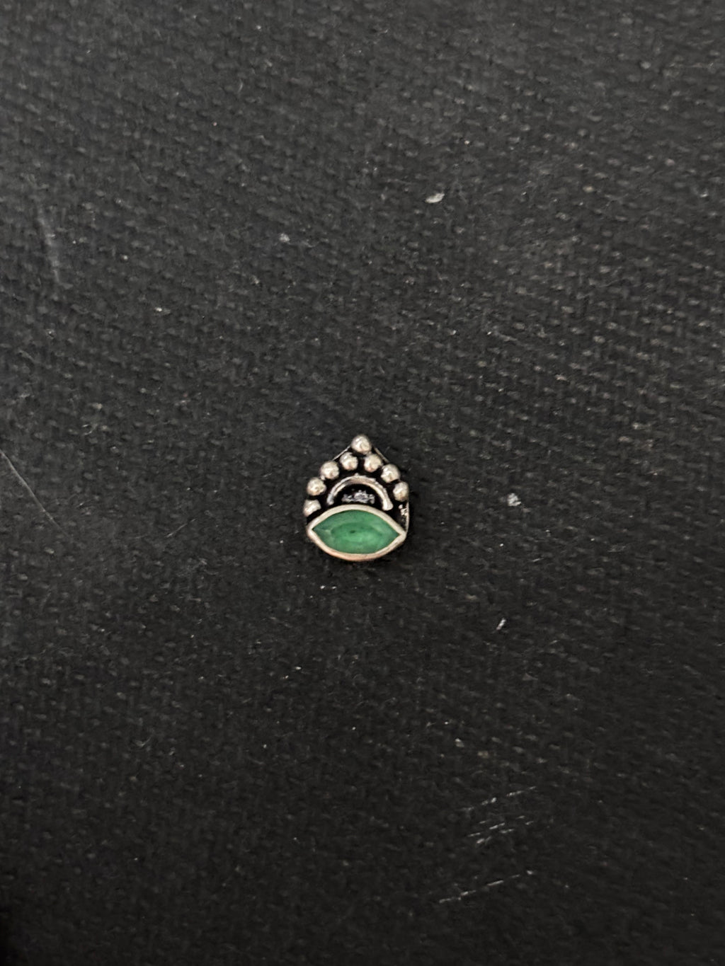Silver Green Single Stone Nosepin