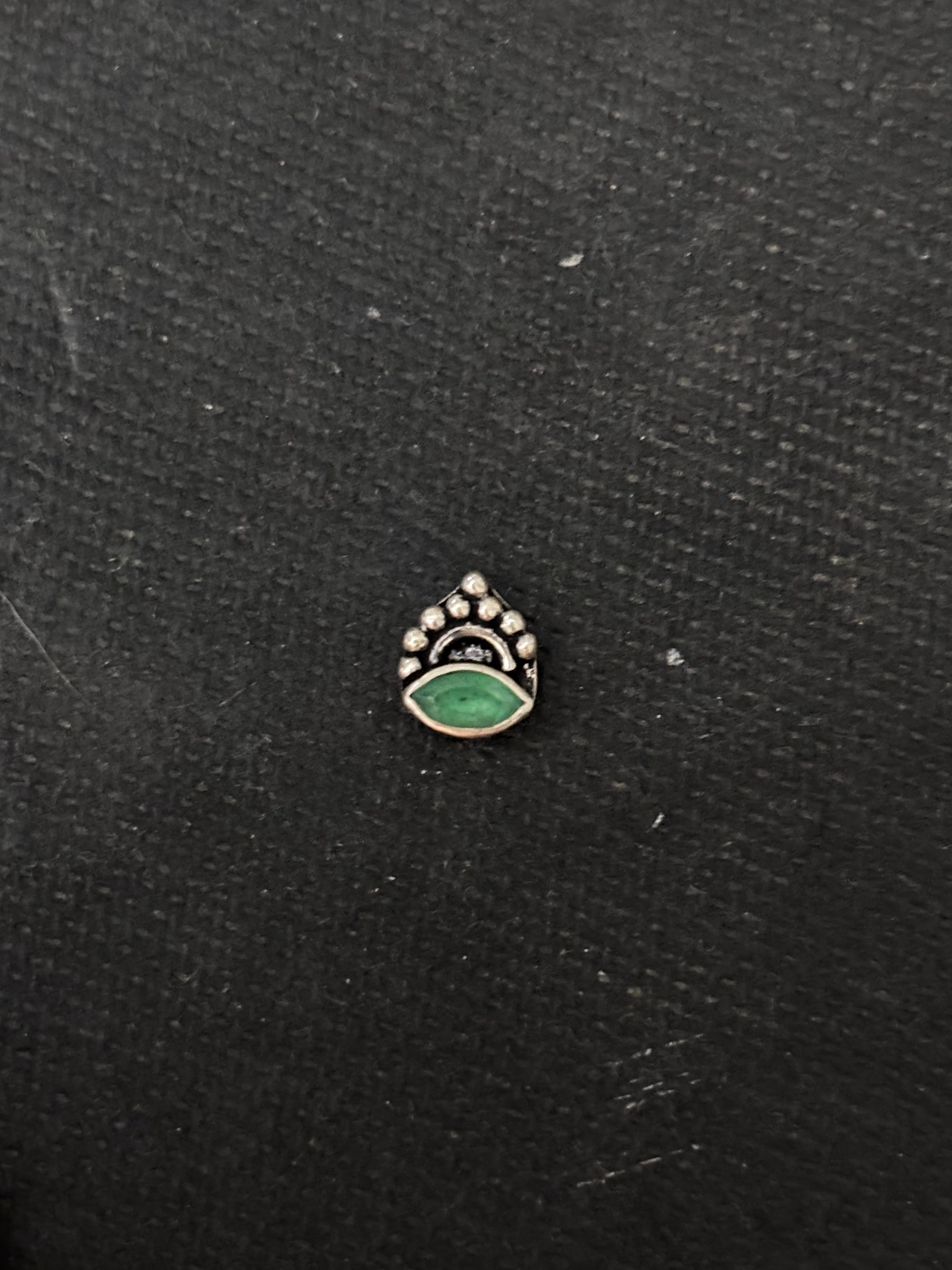 Silver Green Single Stone Nosepin