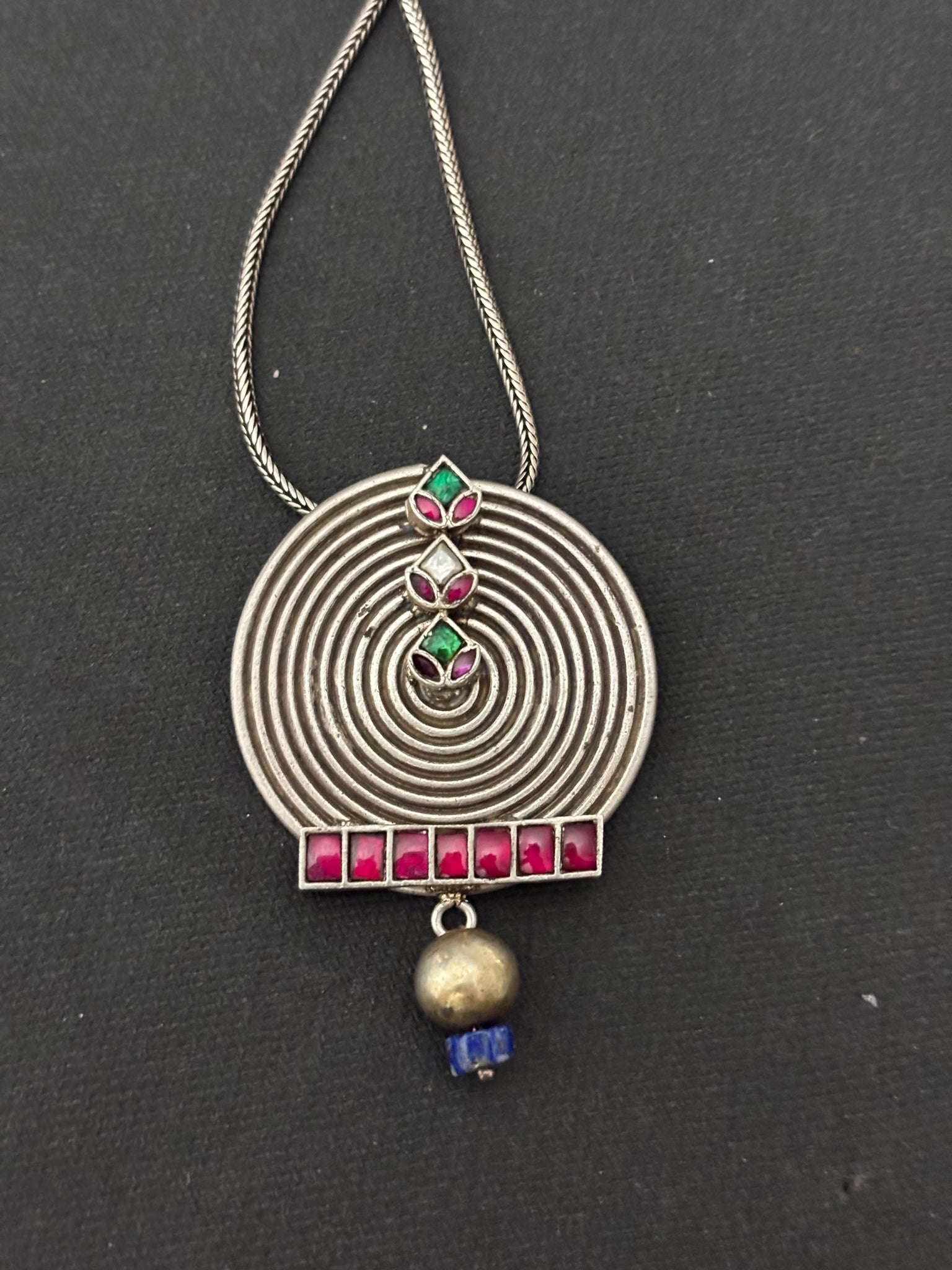 Circular Jadau Work Pendant