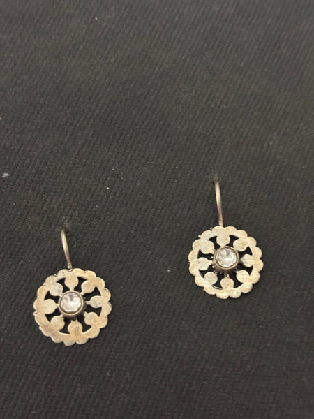 Silver Cutwork White Stone Earrings