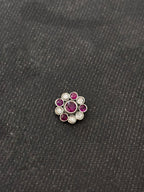 Stone Silver Flower Nosepin
