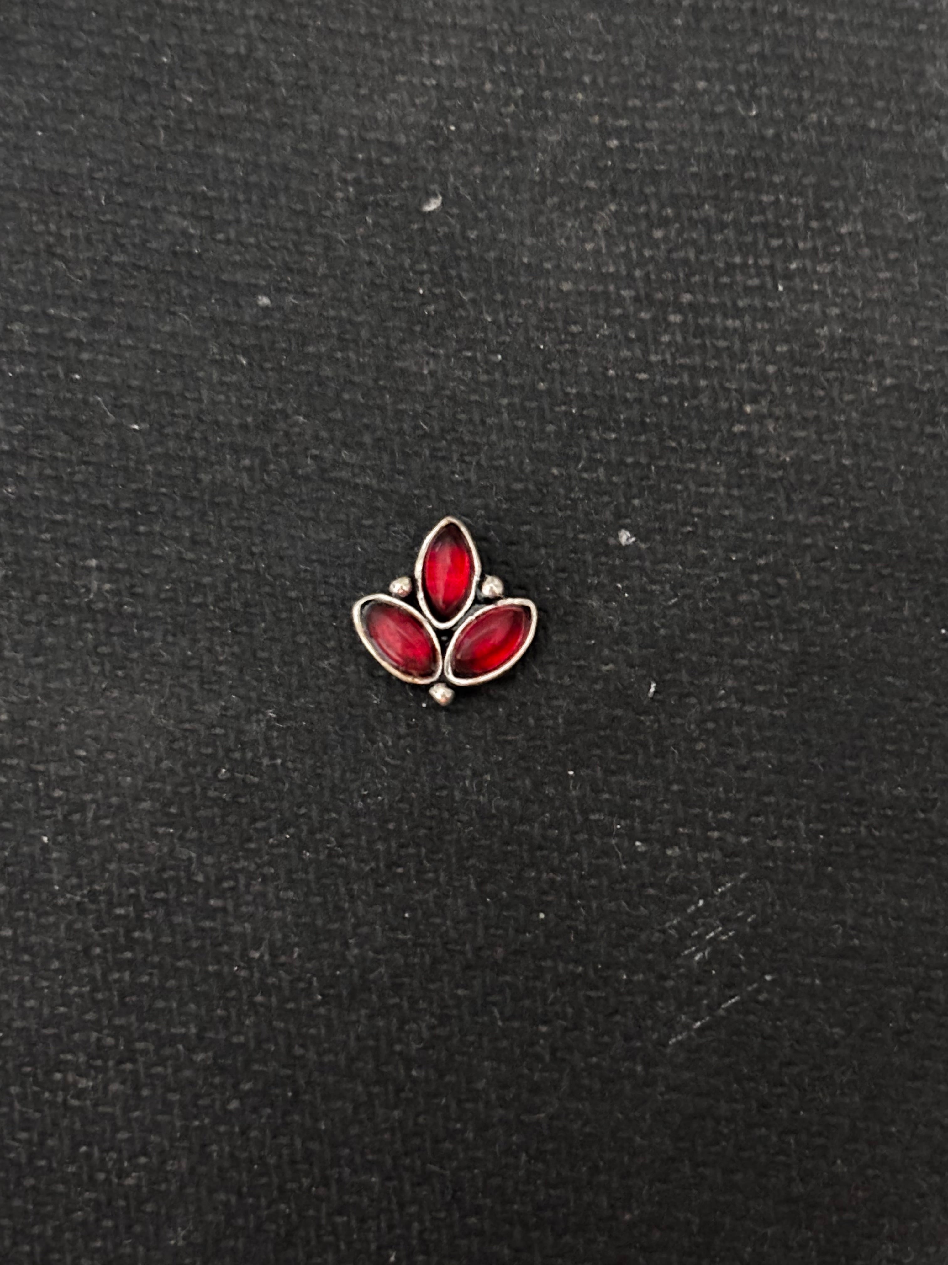 Red Three Stone Silver Nosepin
