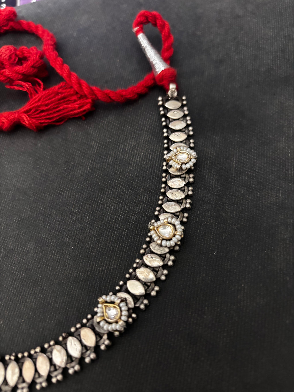 Silver Neckpiece With Kundan Accents