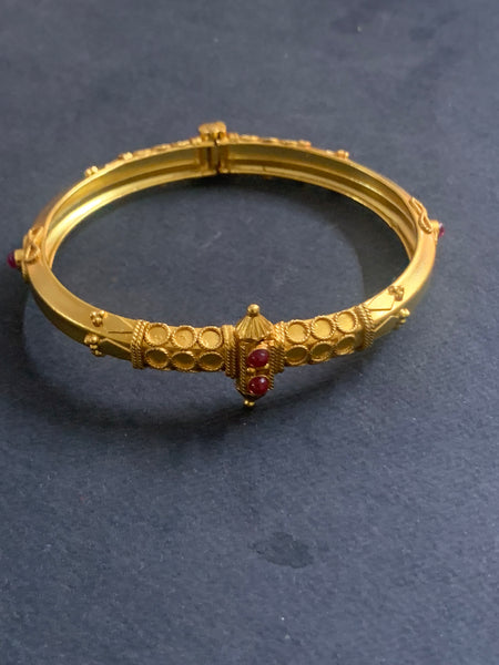 Gold Polished Silver Kodava Single Bangle