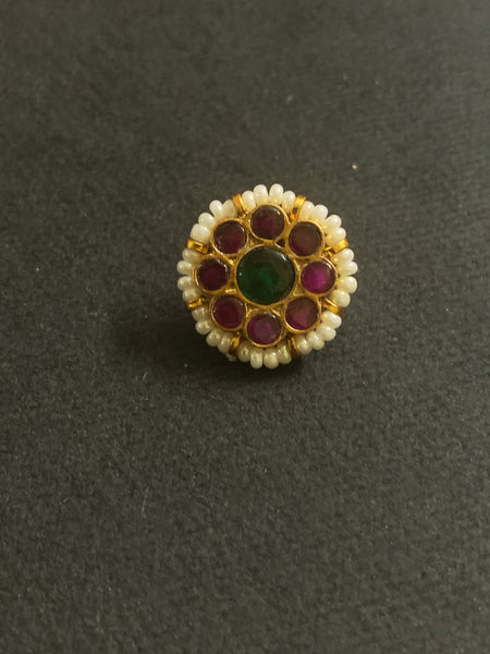 Flower Kundan Nosepin