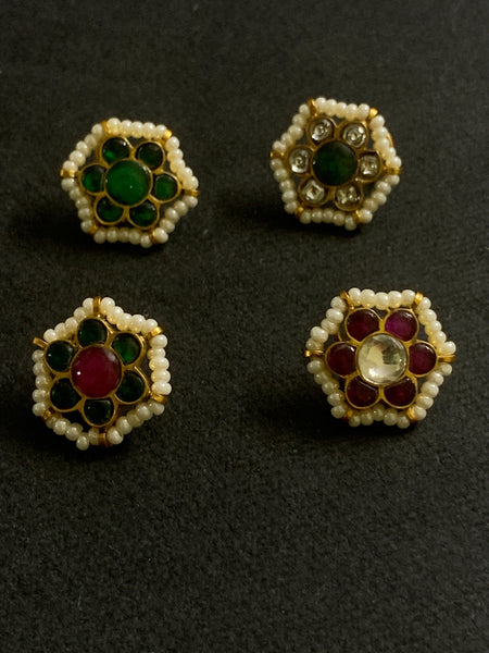 Kundan Six Petal Flower Nosepin