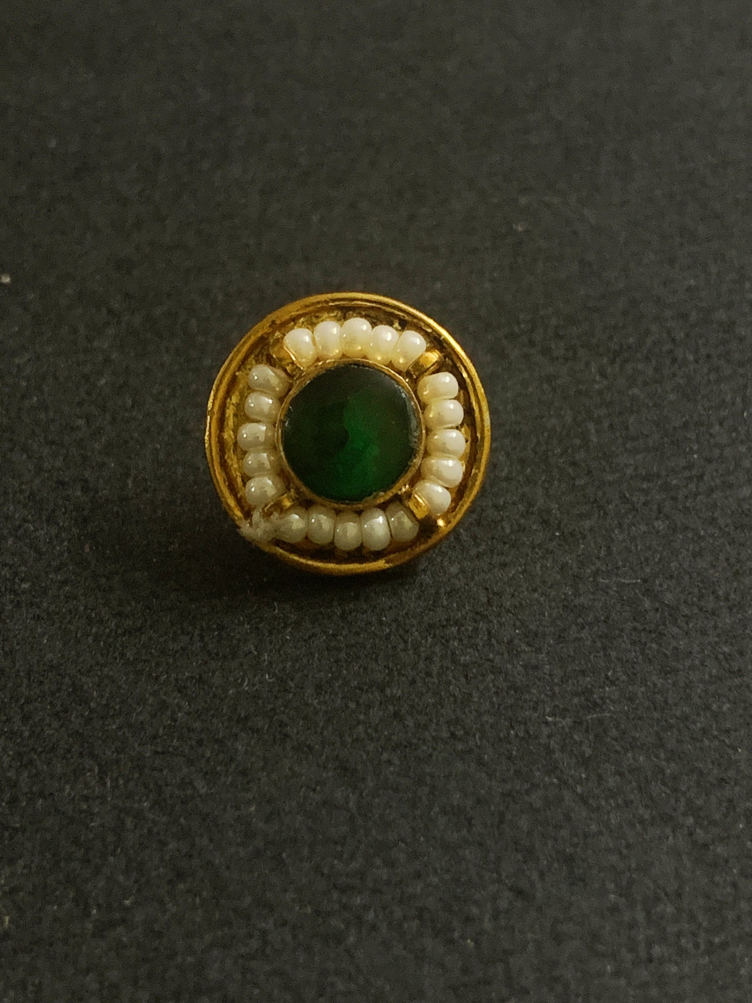 Round Kundan Nosepin