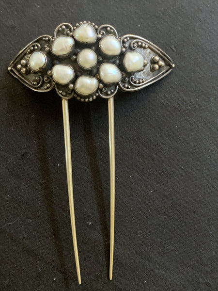 Sea Pearls Hair Pin