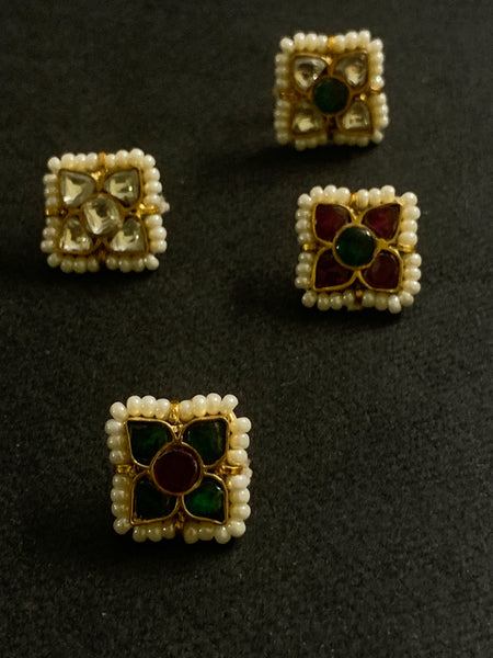 Four Petal Kundan Nosepin