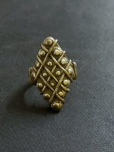 Vintage Checked Finger Ring